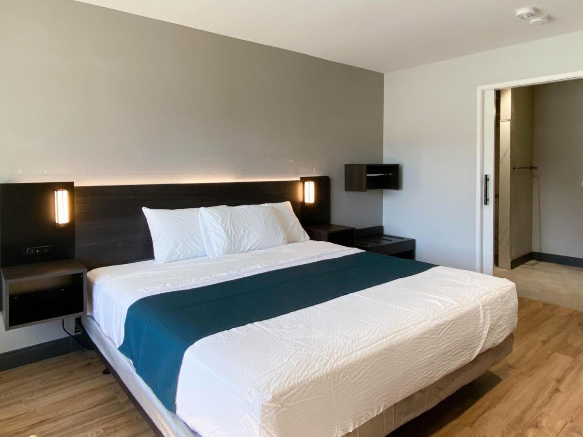 Hotel 6 Stockton, Ca Waterfront