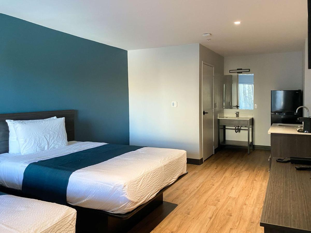 Hotel 6 Stockton, Ca Waterfront