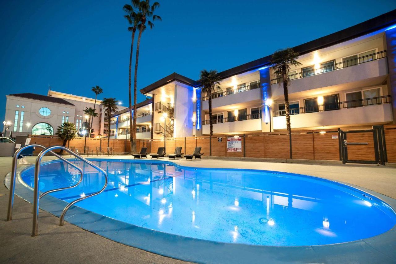 Hotel 6 Stockton, Ca Waterfront 2*