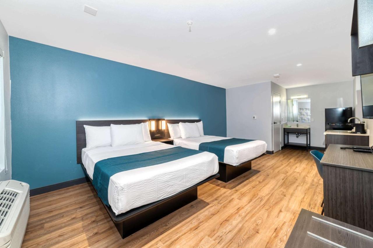 Hotel 6 Stockton, Ca Waterfront