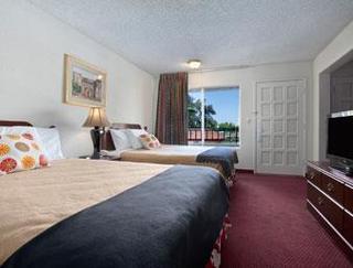6 Stockton, Ca Waterfront Hotel